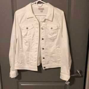 White denim jacket!